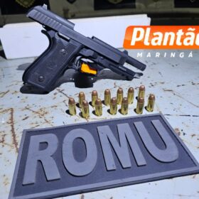 Romu prende homem com pistola e evita tragédia durante torneio de futebol em Maringá Foto 4 Fotos de Romu prende homem com pistola e evita tragédia durante torneio de futebol em Maringá
