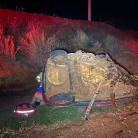 Tragédia na região: colisão frontal na rodovia deixa quatro mortos e quatro feridos graves Foto 5 Fotos de Tragédia na região: colisão frontal na rodovia deixa quatro mortos e quatro feridos graves