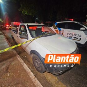 Vídeo mostra homem sendo esfaqueado pela ex, em Maringá; o homem tentava arrastá-la para dentro de um veículo Foto 3 Fotos de Vídeo mostra homem sendo esfaqueado pela ex, em Maringá; o homem tentava arrastá-la para dentro de um veículo