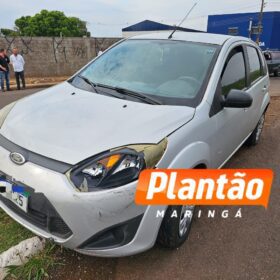 Câmera flagra capotamento após colisão em Maringá Foto 4 Fotos de Câmera flagra capotamento após colisão em Maringá