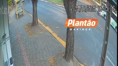 Fotos de Câmeras registram acidente entre moto e ônibus do transporte coletivo em Maringá