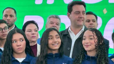 Fotos de Delegado Jacovós participa de anúncio de novos investimentos na Educação do Paraná