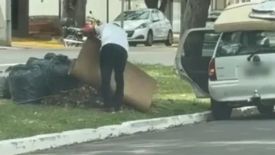 Fotos de Homem é flagrado fazendo descarte irregular na avenida São Judas Tadeu, em Maringá; veja