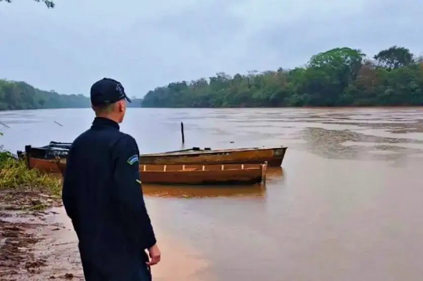 Corpo de pescador desaparecido é encontrado no Rio Ivaí Foto 1 Fotos de Corpo de pescador desaparecido é encontrado no Rio Ivaí