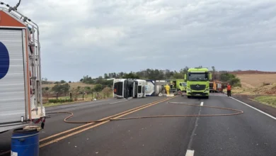 Fotos de Principal ligação entre Maringá e Londrina está interditada por risco de explosão