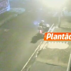 Vídeo flagra motociclista abandonando mala que mobilizou equipes de segurança em Sarandi Foto 1 Fotos de Vídeo flagra motociclista abandonando mala que mobilizou equipes de segurança em Sarandi