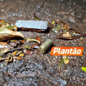 Fotos de Homens encapuzados armados de pistola executam homem em Maringá; câmeras de segurança registram o crime