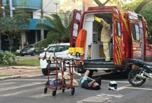 Fotos de Motociclista fica ferido em acidente na Avenida Tiradentes, em Maringá; vídeo