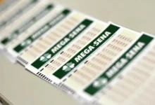 Fotos de Quina da Mega-Sena sai para sete apostas no Paraná com quase R$ 50 mil cada; confira cidades vencedoras