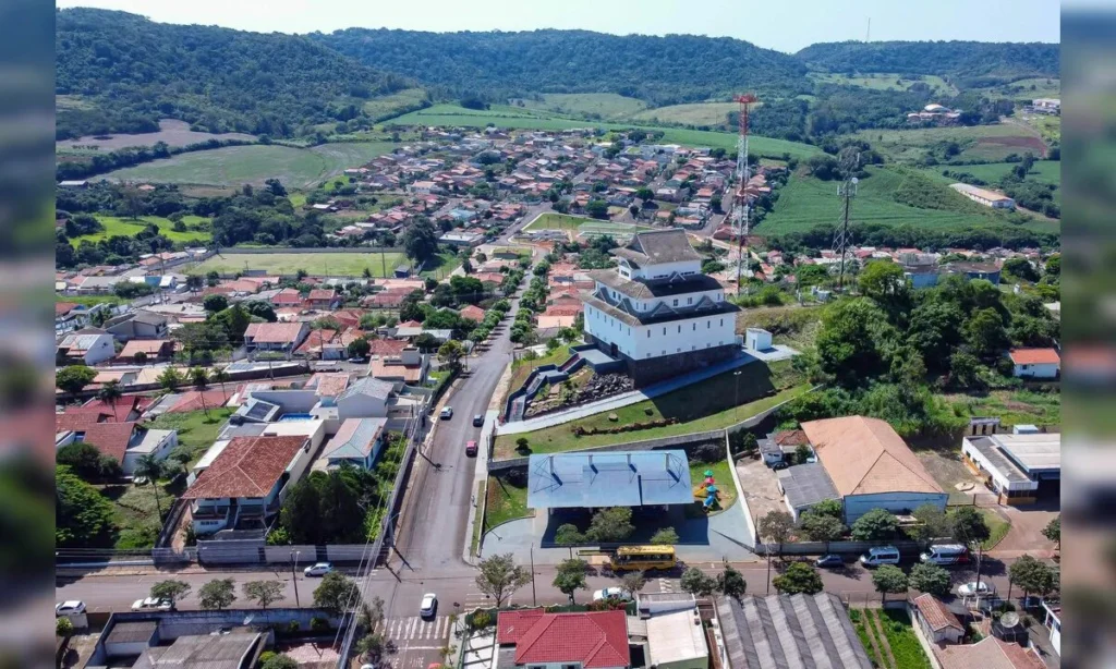 Fotos de Tremor de 2,5 de magnitude é registrado em pequena cidade do Paraná