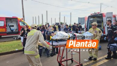 Fotos de Três pessoas ficam feridas em grave colisão frontal entre motocicletas em Maringá