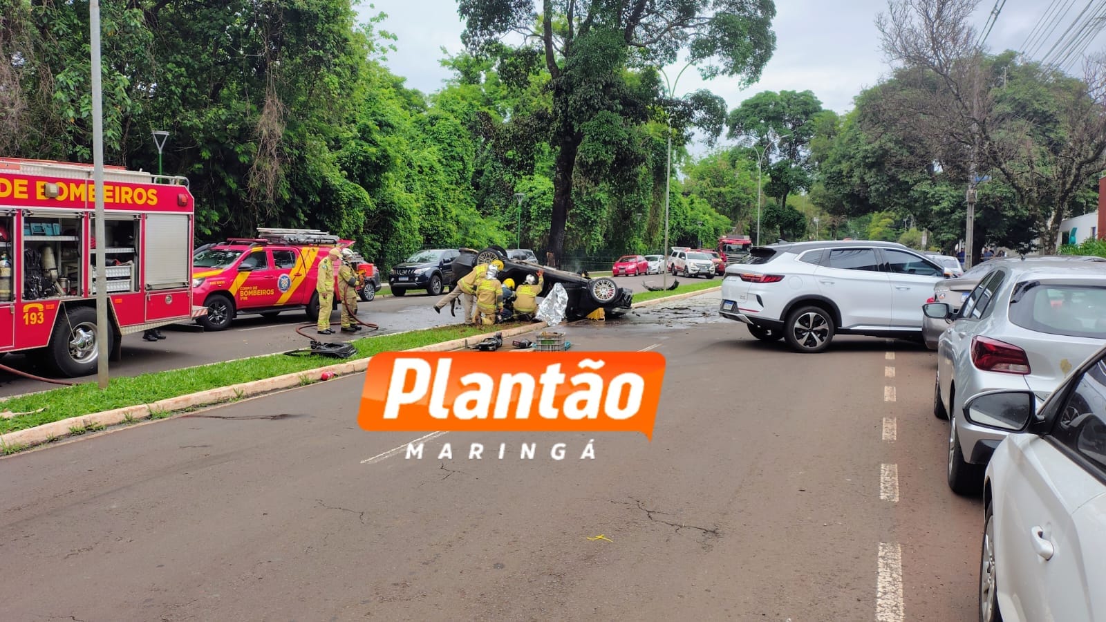 Vítima que morreu carbonizada em acidente na Avenida Itororó em Maringá era médico oftalmologista Foto 1 Fotos de Vítima que morreu carbonizada em acidente na Avenida Itororó em Maringá era médico oftalmologista