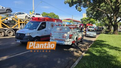 Fotos de Colisão entre carro e motocicleta deixa duas pessoas feridas, uma delas com ferimentos graves em Maringá