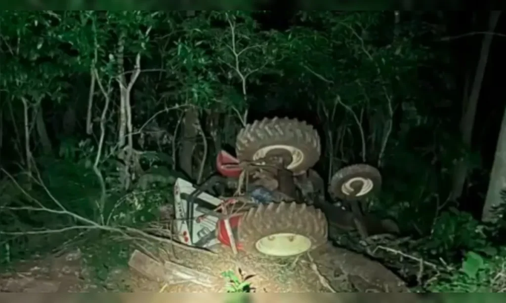 Filho encontra pai morto ao lado de trator na região de Maringá; entenda Foto 1 Fotos de Filho encontra pai morto ao lado de trator na região de Maringá; entenda