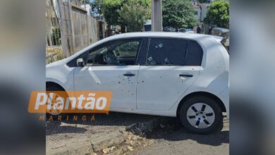 Fotos de Homem é executado com vários tiros dentro de carro em Maringá