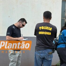 Fotos de Homem é assassinado dentro da própria residência; casal foge após crime