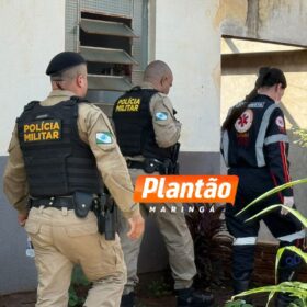 Fotos de Homem é morto a golpes de facão e faca por casal na tarde deste sábado