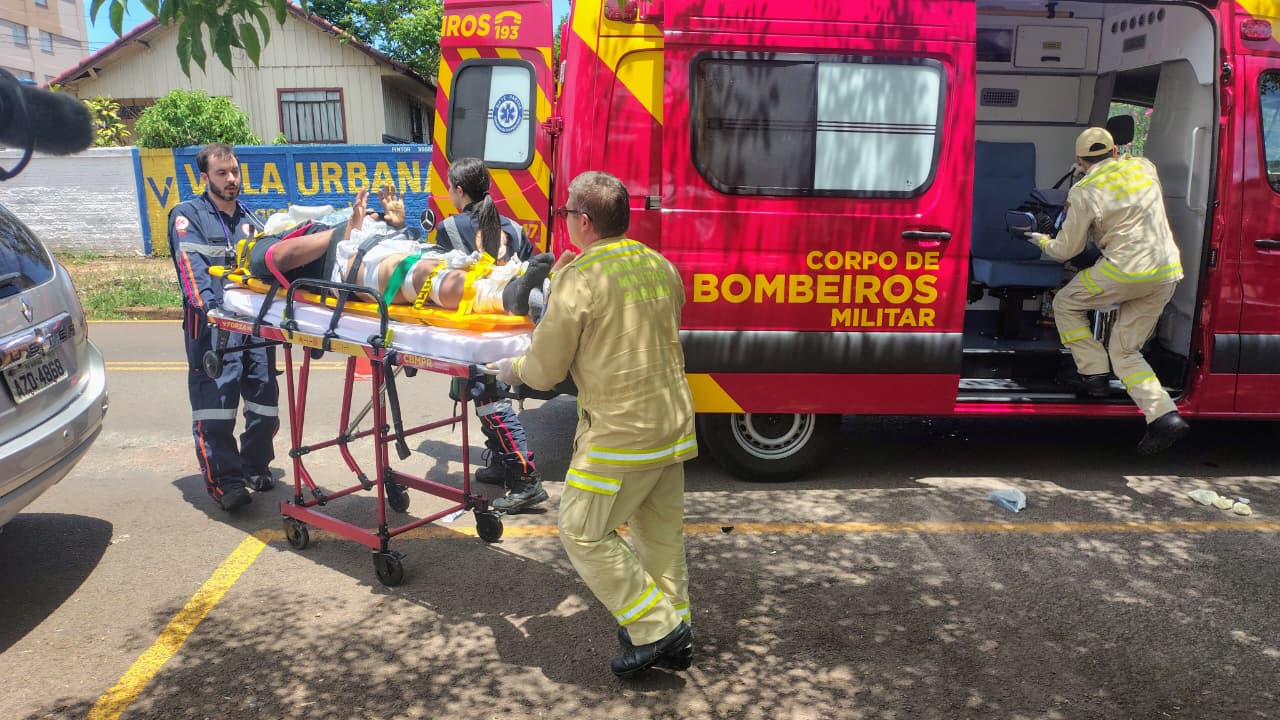 Fotos de Motociclista de 28 anos fica gravemente ferido em acidente na Zona 6 de Maringá