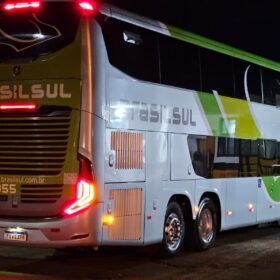 Fotos de Pedestre fica gravemente ferido após ser atropelado por ônibus na PR-317, na região de Maringá