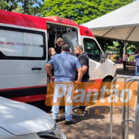 Fotos de Trabalhador fica ferido após cair durante montagem de palco para o show da virada em Maringá