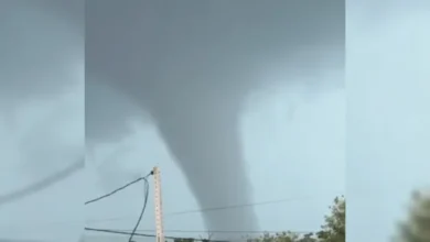 Fotos de Ventos de 177 km/h: Tornado é registrado a 60 km do Paraná; vídeo