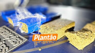 Fotos de Acidente de trânsito termina com apreensão de drogas e dinheiro no Jardim Alvorada, em Maringá