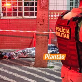 Após retornar de viagem, caminhoneiro é executado a tiros em Mandaguaçu; outro homem fica ferido Foto 5 Fotos de Após retornar de viagem, caminhoneiro é executado a tiros em Mandaguaçu; outro homem fica ferido