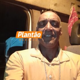 Após retornar de viagem, caminhoneiro é executado a tiros em Mandaguaçu; outro homem fica ferido Foto 7 Fotos de Após retornar de viagem, caminhoneiro é executado a tiros em Mandaguaçu; outro homem fica ferido