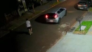 Fotos de Câmera de segurança flagra roubo de veículo no Jardim Monte Rei, em Maringá