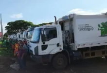 Fotos de Coletores de lixo em Sarandi paralisam atividades por melhores salários e condições de trabalho