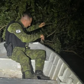 Fotos de Fiscalização da piracema em Maringá e região resulta em 4 presos e mais de 100 kg de peixes apreendidos