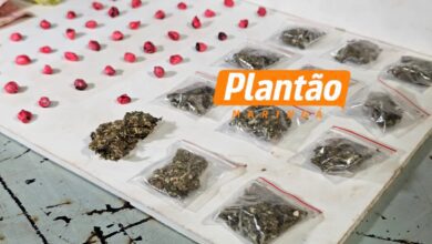 Fotos de GCM prende homem e apreende adolescente por tráfico de drogas em Sarandi