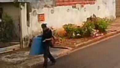 Fotos de Imagens mostram ação de ladrão durante furto em Sarandi