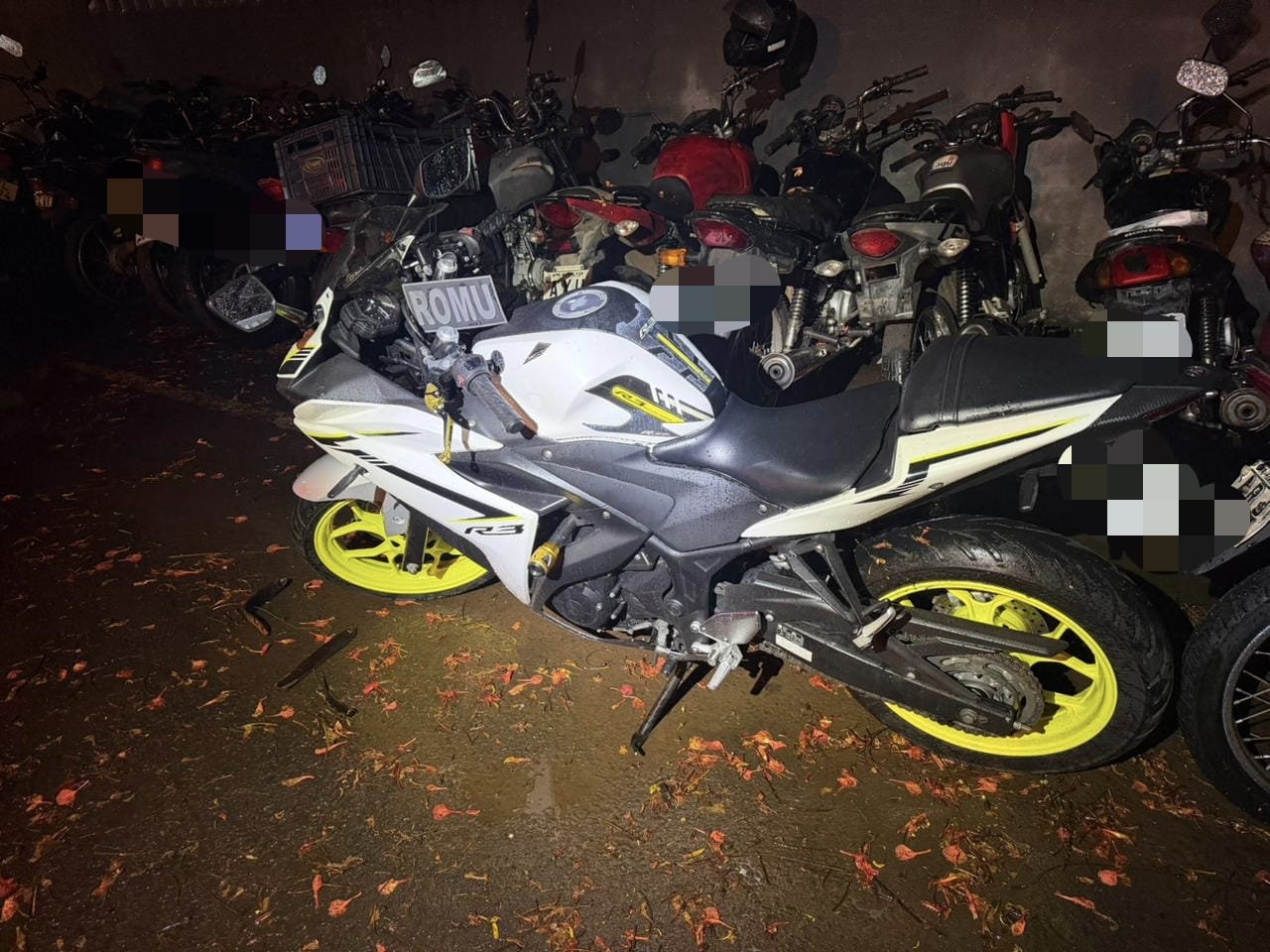 Fotos de Moto de alta cilindrada, furtada em Maringá, é recuperada pela Guarda