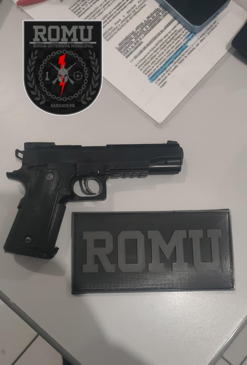 Fotos de Motorista de aplicativo é rendido por casal e tem carro roubado durante corrida entre Maringá e Sarandi; Suspeitos foram presos