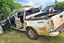 Fotos de Pneu estoura e causa capotamento na PR-323; homem de 30 anos é encaminhado de helicóptero a hospital em Maringá