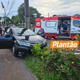 Policiais do Choque que participaram de confronto presenciam acidente e socorrem advogado em Maringá Foto 3 Fotos de Policiais do Choque que participaram de confronto presenciam acidente e socorrem advogado em Maringá