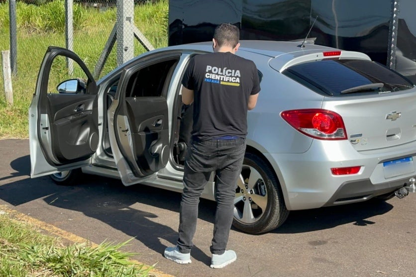 Policial e a esposa são encontrados baleados dentro de carro na região; o que se sabe sobre o caso Foto 3 Fotos de Policial e a esposa são encontrados baleados dentro de carro na região; o que se sabe sobre o caso