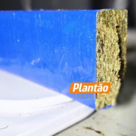 ROTAM prende suspeito de tráfico de drogas no Parque São Pedro, em Sarandi Foto 6 Fotos de ROTAM prende suspeito de tráfico de drogas no Parque São Pedro, em Sarandi