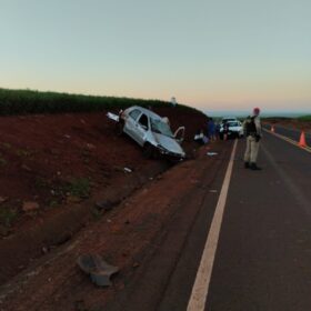 Fotos de Homem de 57 anos morre após capotamento e corpo é encaminhado ao IML de Maringá