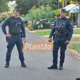 Fotos de Ação da GCM de Maringá prende dois suspeitos de roubo ocorrido em Sarandi