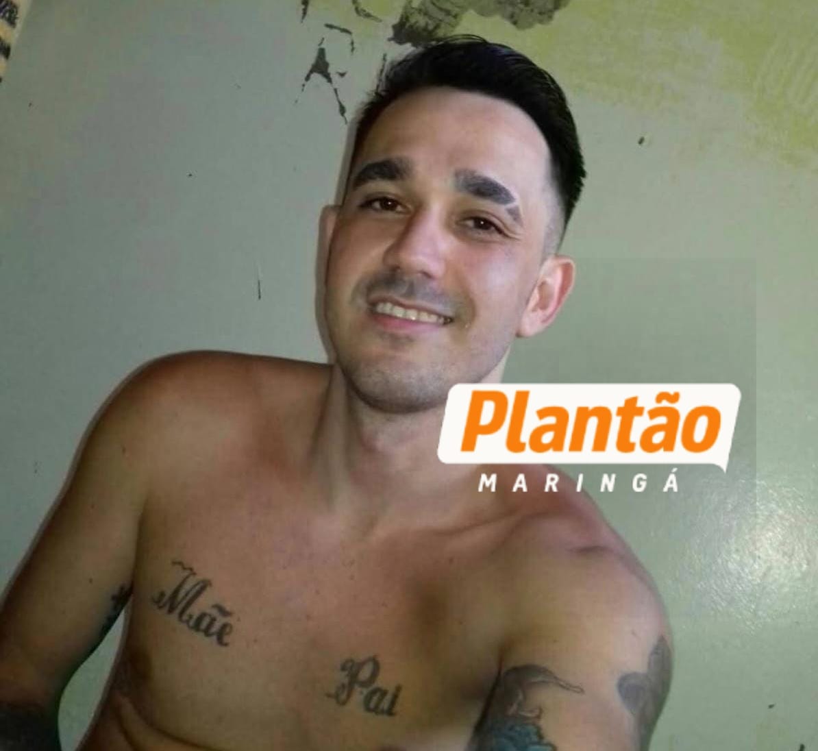 Fotos de Ataque ousado: criminosos invadem prédio público e executam homem com 20 tiros