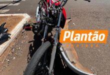 Fotos de Homem com deficiência auditiva sofre acidente e é confundido com vítima inconsciente em Maringá; câmera de segurança registra colisão