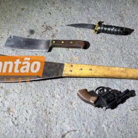 Fotos de Homem é baleado após ameaçar agentes da GCM com facão em Maringá