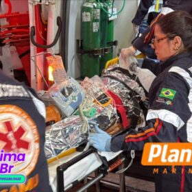 Fotos de Homem é encaminhado à Santa Casa de Maringá após sofrer coice de cavalo