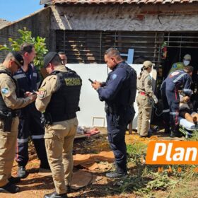 Fotos de Homem é esfaqueado abdômen após briga em Sarandi