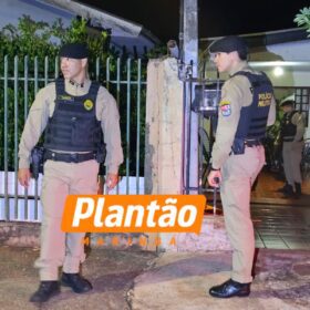 Fotos de Homem é esfaqueado pelo atual namorado da ex em Sarandi