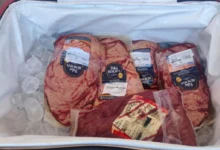 Fotos de Homem é flagrado tentando furtar 6 kg de picanha em supermercado em Maringá