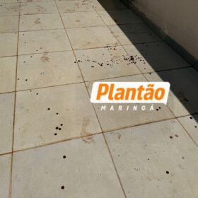 Irmão agride irmã e esfaqueia cunhado durante invasão de residência em Sarandi Foto 1 Fotos de Irmão agride irmã e esfaqueia cunhado durante invasão de residência em Sarandi