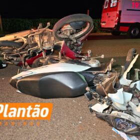 Moça é intubada após colisão frontal entre duas motos em Sarandi Foto 8 Fotos de Moça é intubada após colisão frontal entre duas motos em Sarandi